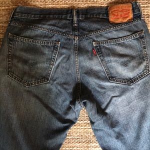 Men’s Levi jeans 559s. 34W x 34L Relaxed straight